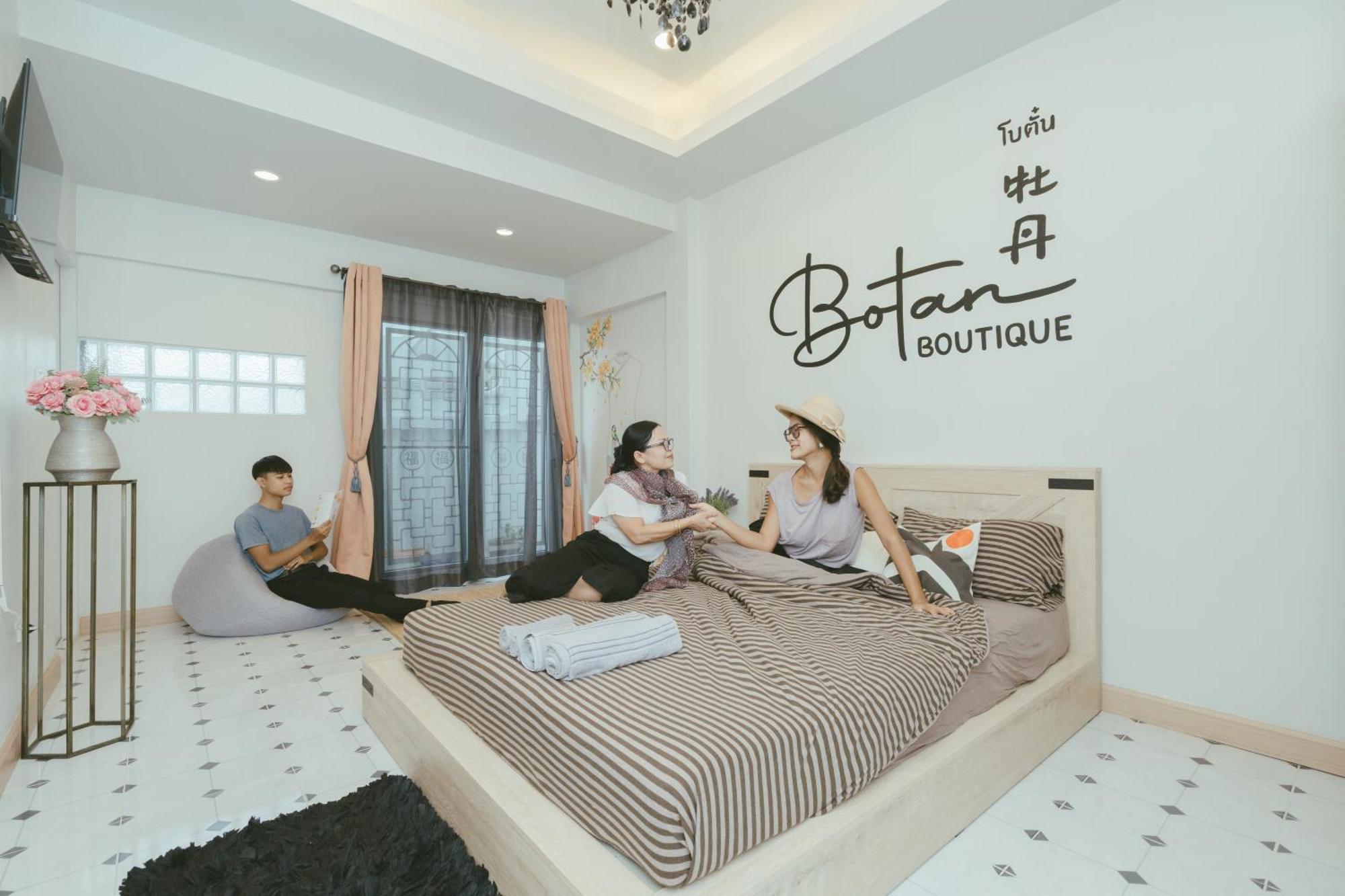 Botan Boutique Hotel Patong Kültér fotó
