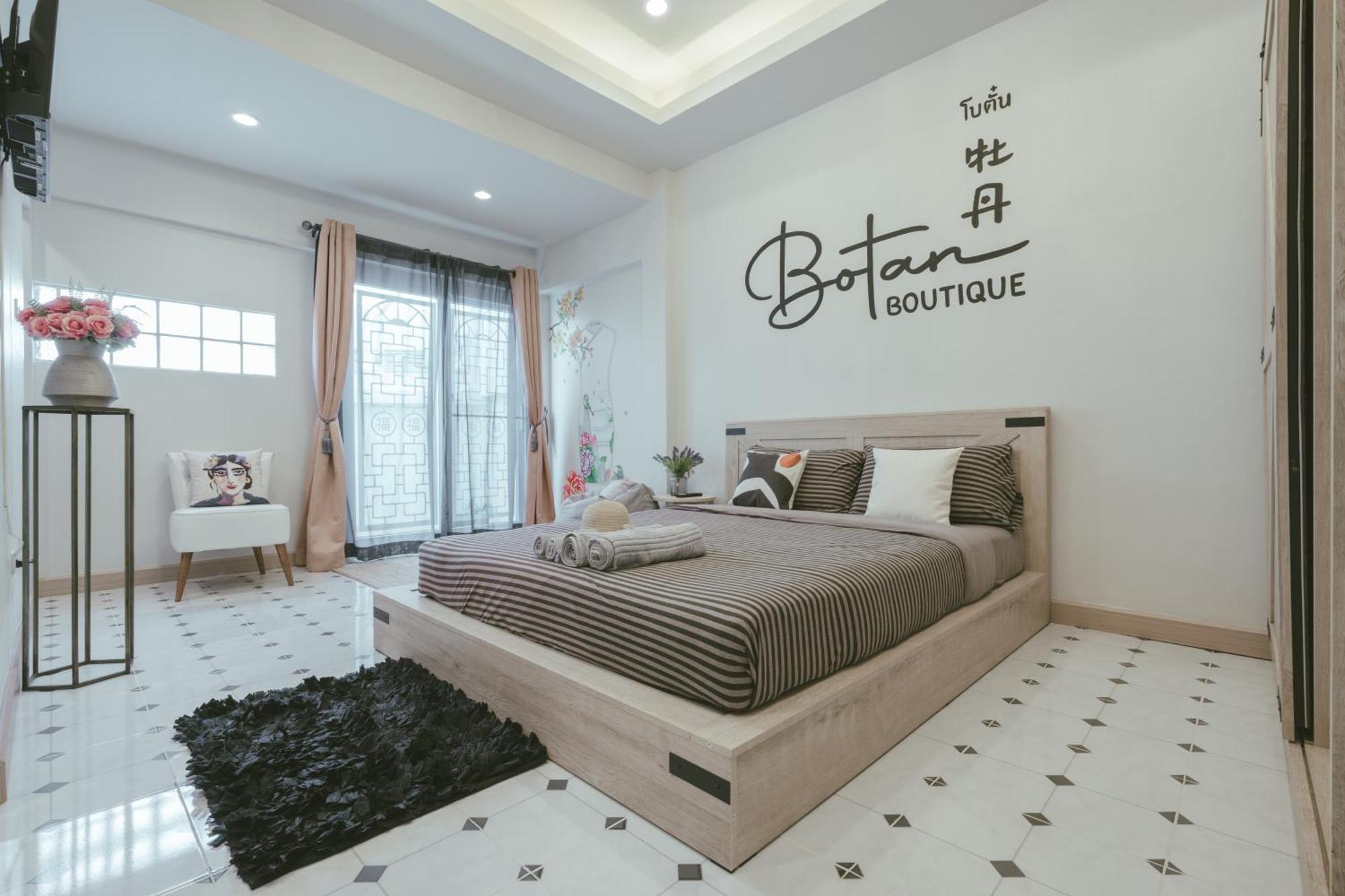 Botan Boutique Hotel Patong Kültér fotó